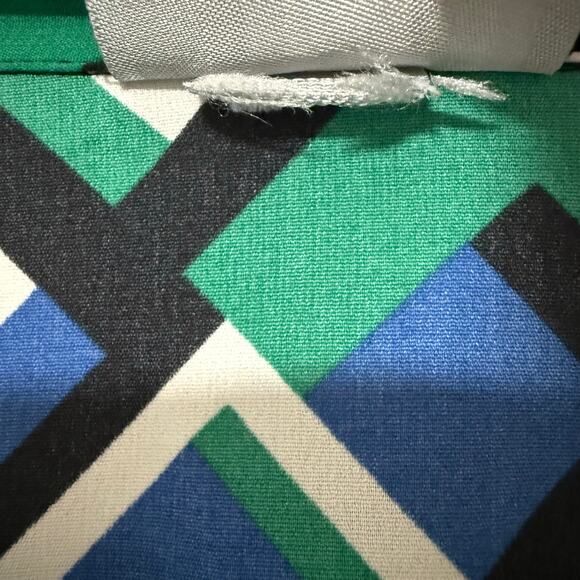 Catherines Women's Geometric Button Front 3/4 Sleeve Top Size 3X - Picture 9 of 14